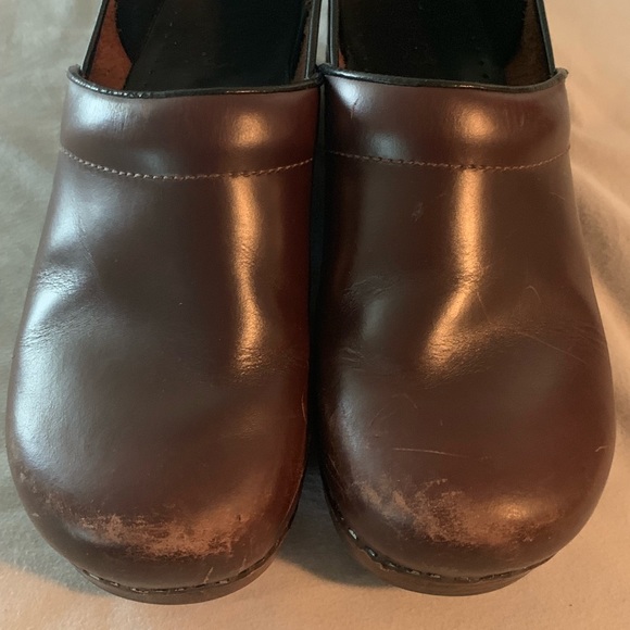Dansko clogs size 41 or US 10 dark brown - Picture 2 of 6